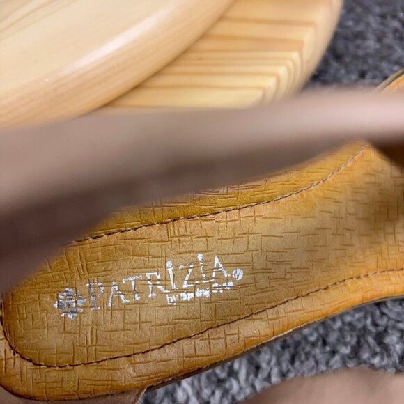 Patrizia Spring Step Wedge Heel Sandals Womens Size 10 Rhinestone Medallion Shoe - Picture 8 of 11